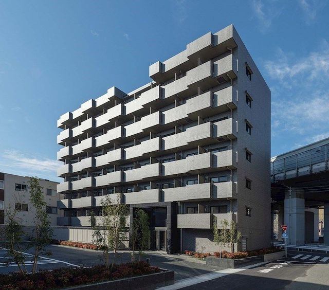 建物外観　外観タイル張りです