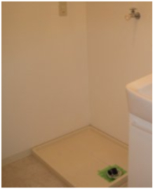 その他　メゾン黒川洗濯機置き場