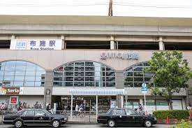 ショッピングセンター　Lonmall(ロンモール)布施（ショッピングセンター）まで449m