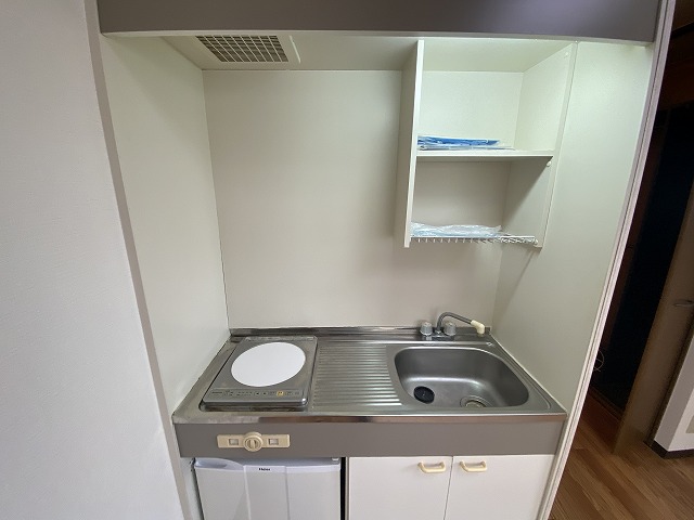 キッチン　１口IHコンロ付き！