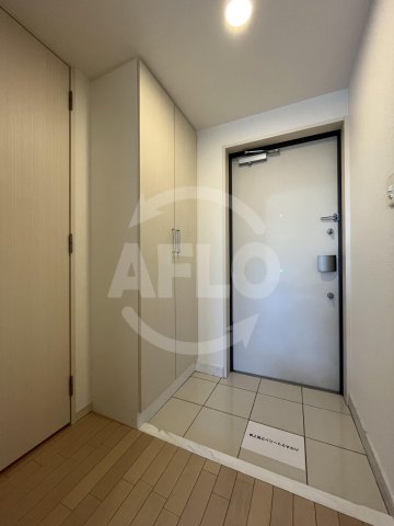 玄関　エステムプラザ難波WESTリバークロス　玄関