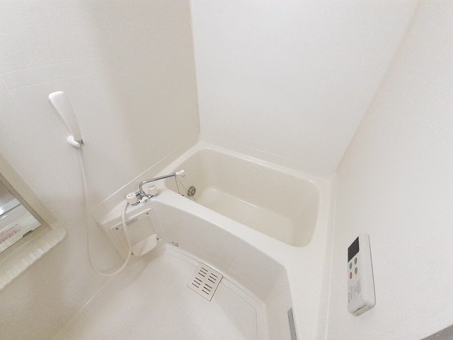 バス・シャワールーム　お風呂で日々の疲れを落としましょう