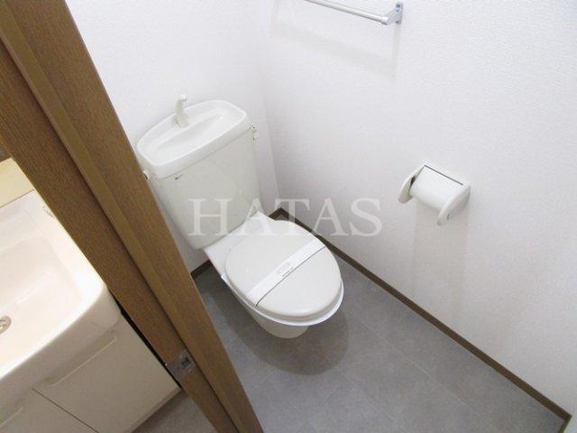 トイレ　同物件別部屋です。