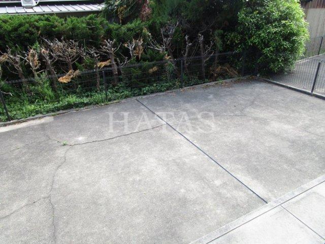 庭　同物件別部屋です。