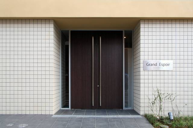 エントランス　エントランス