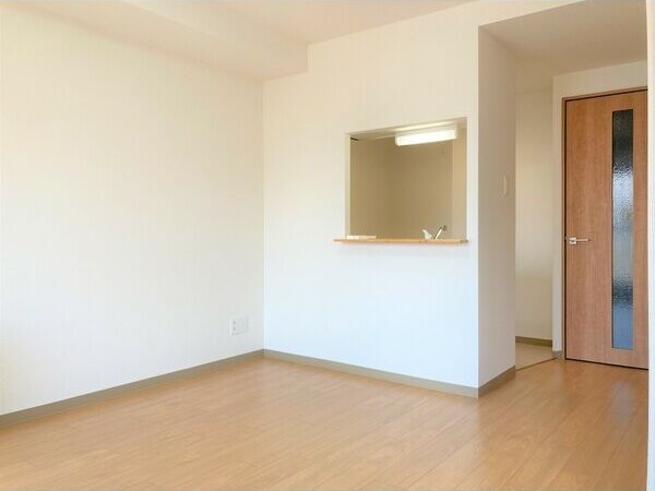 居室・リビング　使い勝手の良さそうなリビングです！