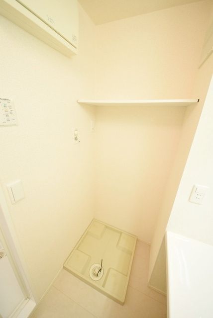 洗面設備　★室内洗濯機置き場★