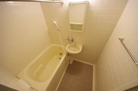 バス・シャワールーム　※別室参考写真