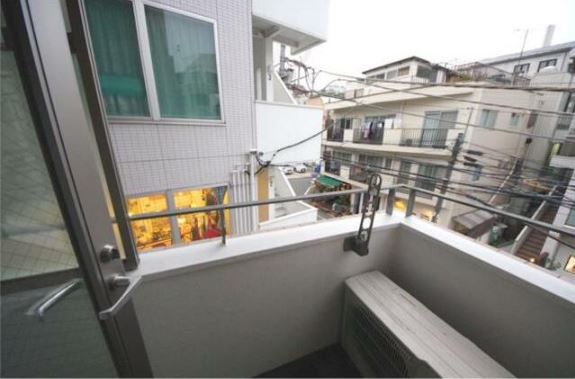 バルコニー　※別室参考写真