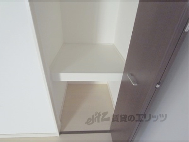 収納　洋室の収納です