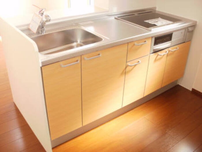 キッチン　IHの対面式システムキッチン