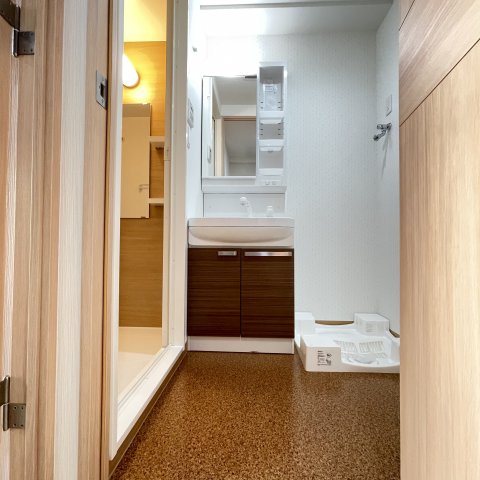 洗面設備　同仕様タイプです