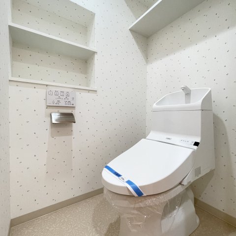 トイレ　同仕様タイプです