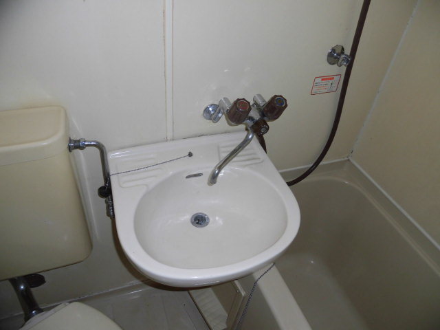 洗面設備　洗面所です