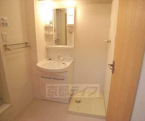 洗面設備　脱衣所スペースもしっかり確保