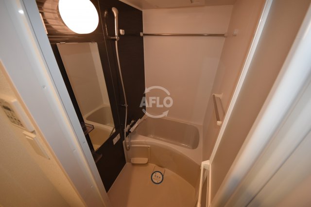 バス・シャワールーム　スワンズシティ大手前レーヴェ　浴室