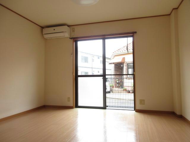 居室・リビング　同タイプの部屋