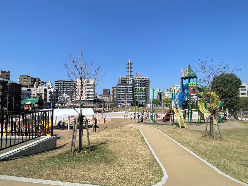 公園　加治屋まちの杜公園（公園）まで350m