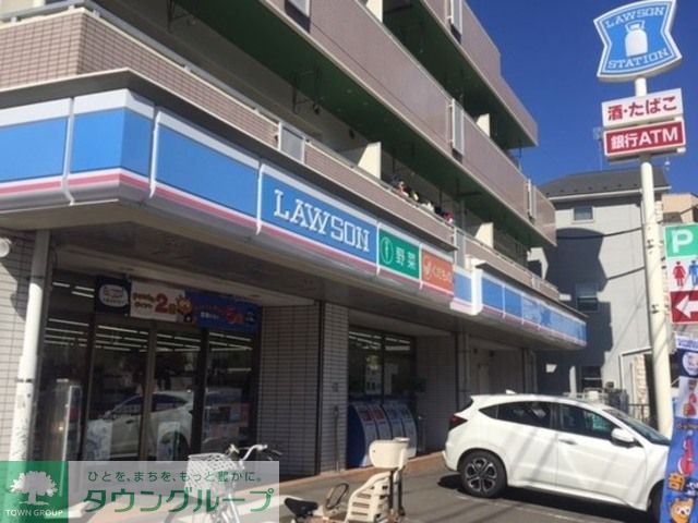 コンビニ　ローソン港北師岡店（コンビニ）まで680m