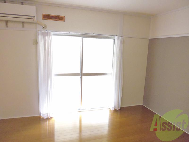 その他部屋・スペース　光がサンサンと差し込む陽当りの良いお部屋なのが人気です