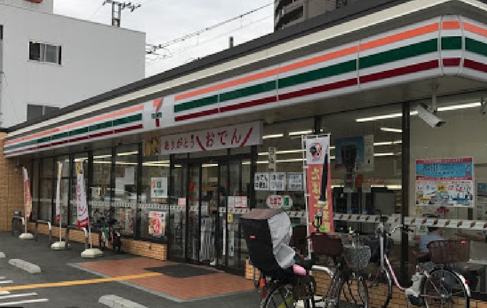 コンビニ　セブン-イレブン 大阪桑津１丁目店（コンビニ）まで450m