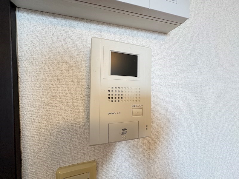 セキュリティ　当物件の参考写真です。(同建物の部屋)