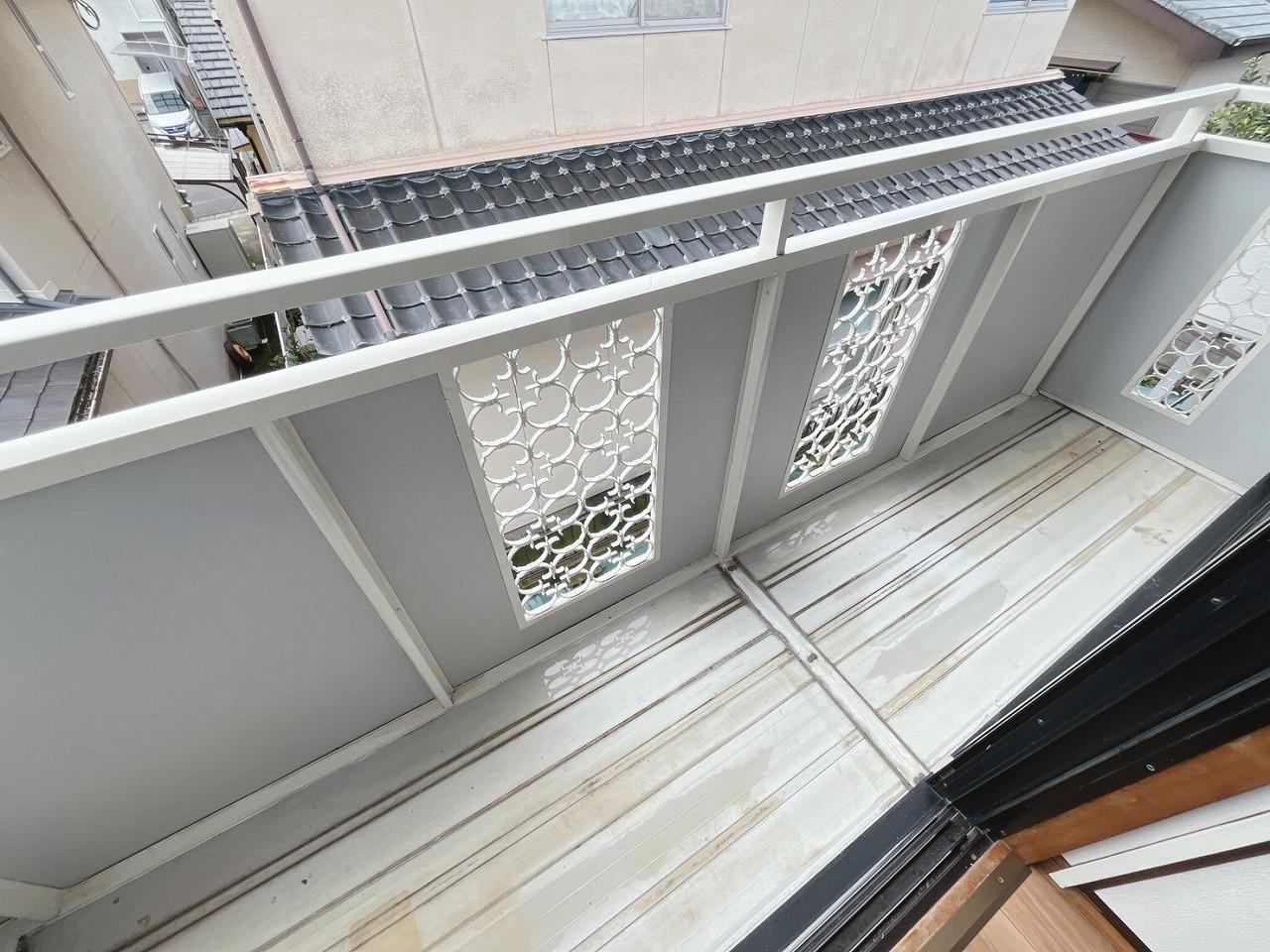 バルコニー　バルコニー