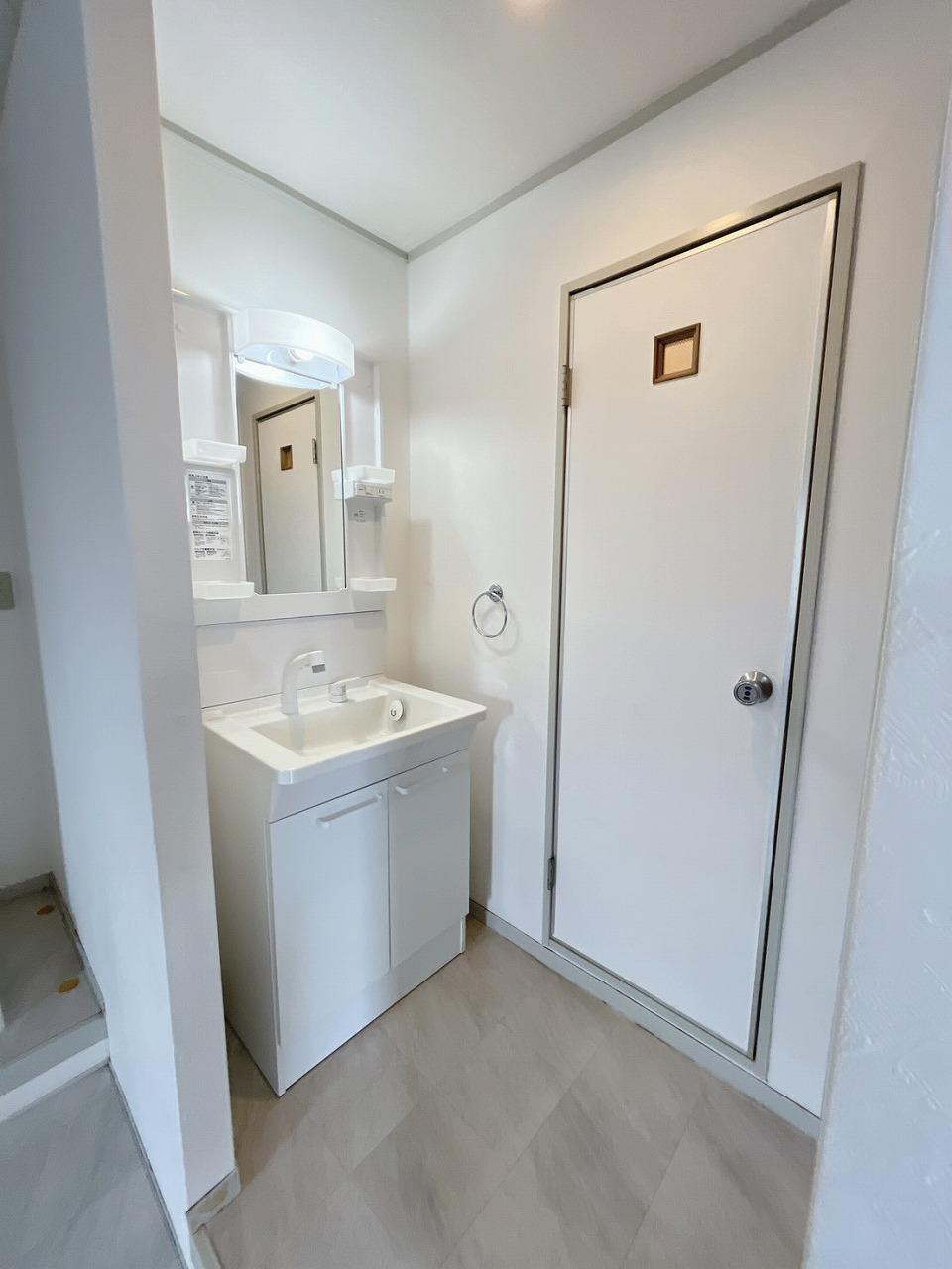 洗面設備　脱衣・ランドリー・シャンプードレッサー