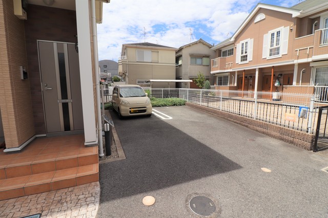 駐車場　駐車場