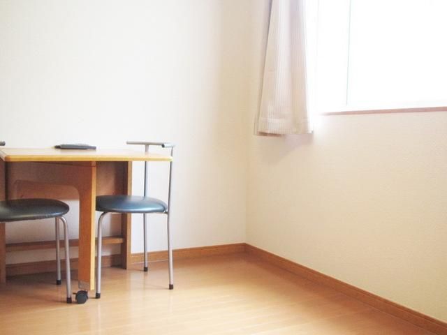 居室・リビング　☆キレイな居室です☆