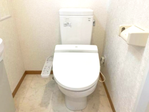 トイレ　※別部屋参考写真