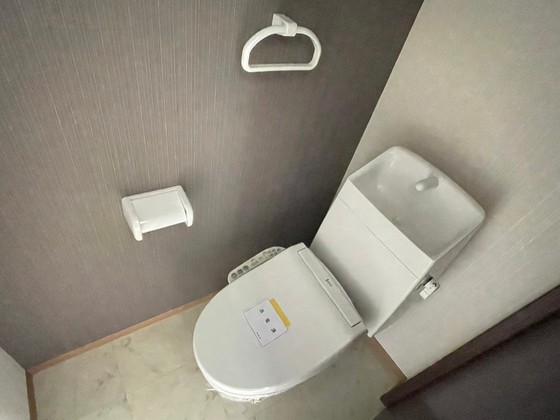 トイレ　※別部屋の写真です
