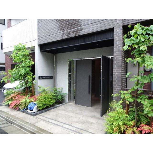 エントランス　エントランス