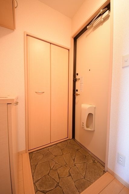 玄関　★お問い合わせはタウンハウジングまで★