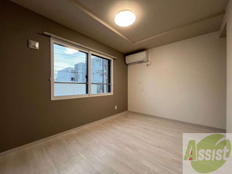 その他部屋・スペース　寝室です。部屋をどう使うかはあなた次第です！