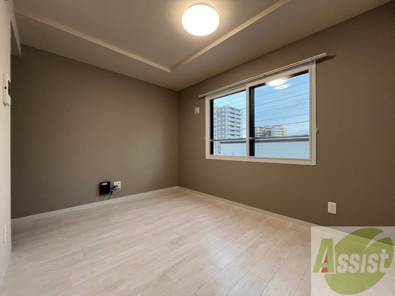 居室・リビング　広くてきれいなリビングです！快適に過ごせそうですね。