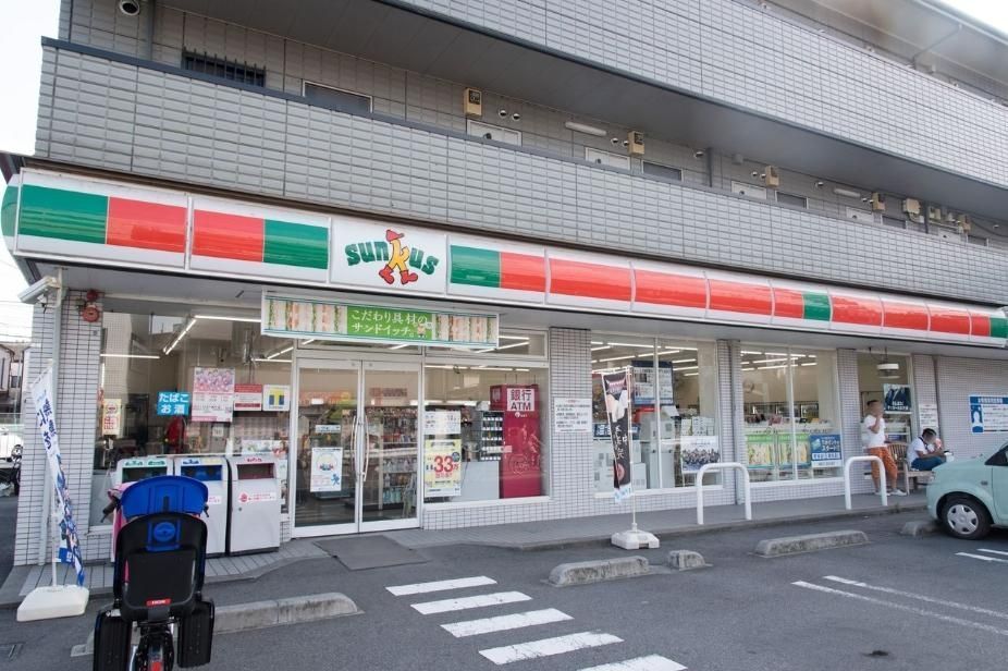 コンビニ　サンクス登戸新町店（コンビニ）まで670m