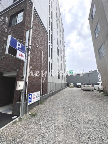 その他　コインパーキング（その他）まで300m