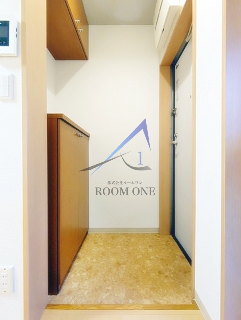 玄関　玄関です。