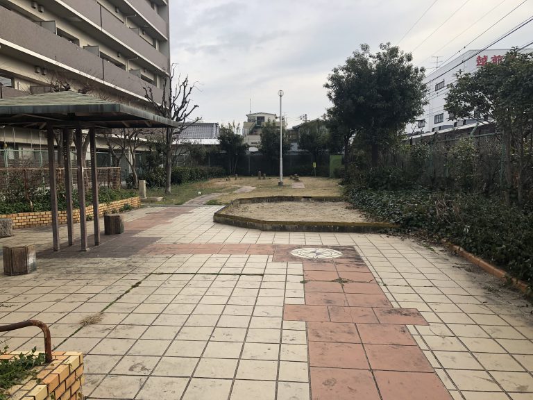 公園　服部南町1丁目公園（公園）まで257m