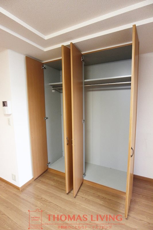 収納　２つに分かれているので整理整頓しやすいですよ。