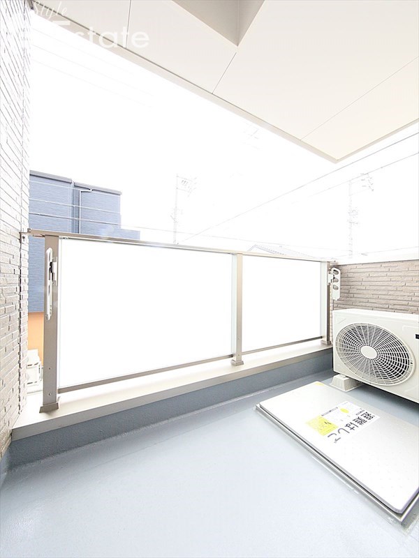 バルコニー　バルコニー