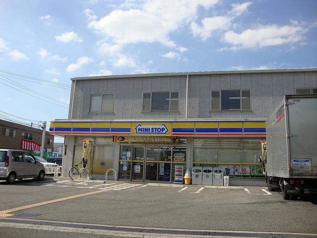 コンビニ　ミニストップ百舌鳥陵南町店（コンビニ）まで463m