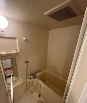 バス・シャワールーム　☆ゆったりくつろげるお風呂☆