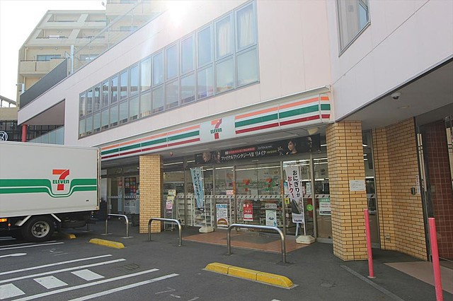 コンビニ　セブンイレブン 世田谷サザエさん通り店（コンビニ）まで480m