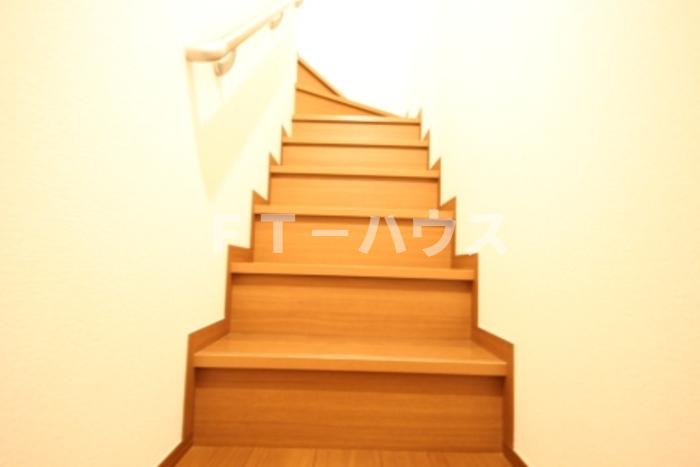 玄関　202階段 らら・ベイVI