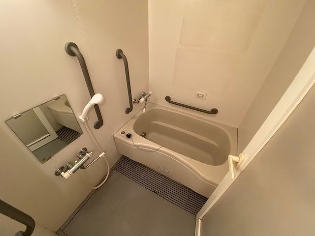 バス・シャワールーム　室内・室内設備