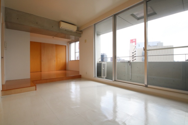 居室・リビング　※別室の参考写真の為、現況優先です。