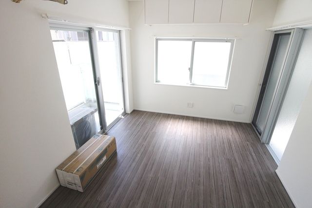 居室・リビング　※別部屋参考