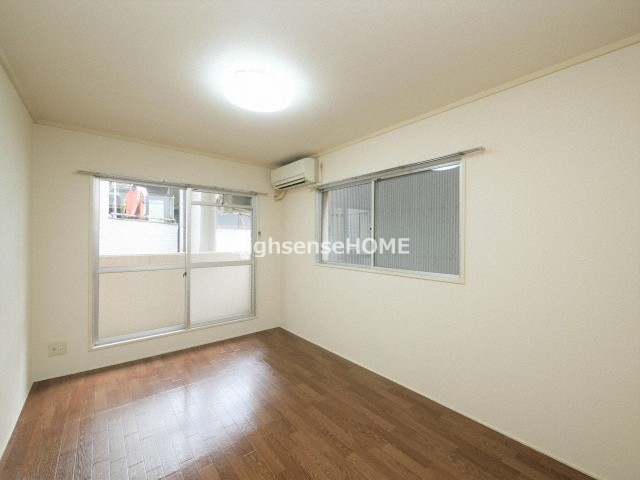 居室・リビング　使いやすい居間です